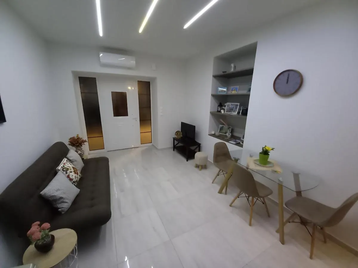 Modern Apartment In The Center Of Heraklion A Greece